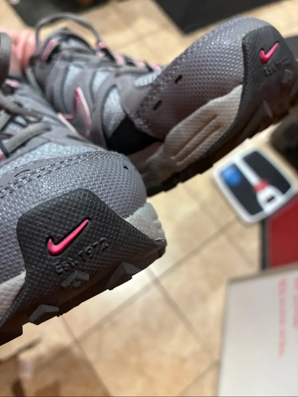 Nike Women's Gray and Pink Athletic Sneakers